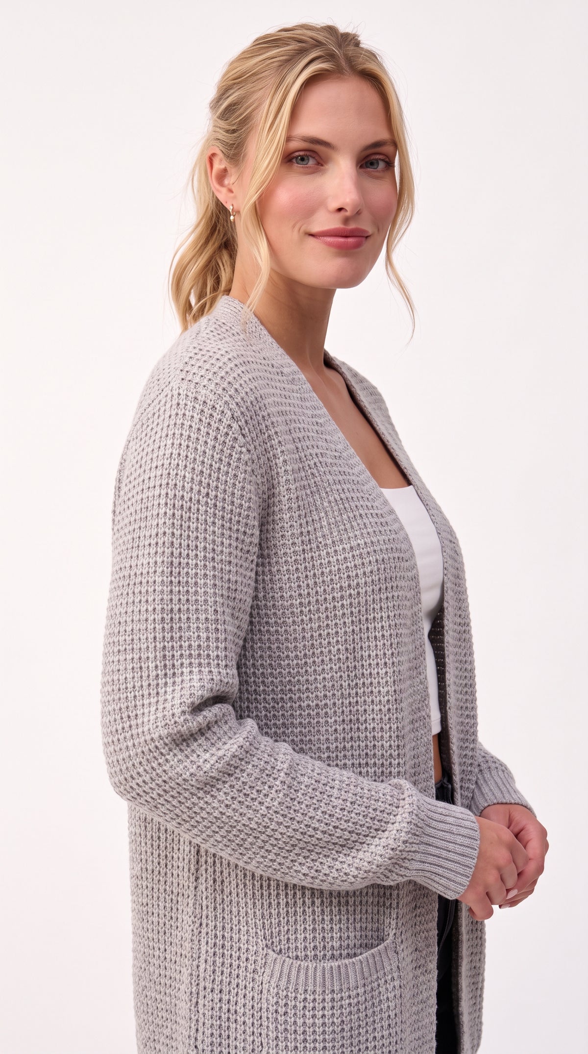 Nancy | Lässiger Strick-Cardigan mit praktischen Taschen