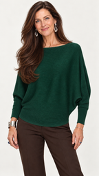Strickpullover mit U-Boot-Ausschnitt – Dunkelgrün – Vorderansicht