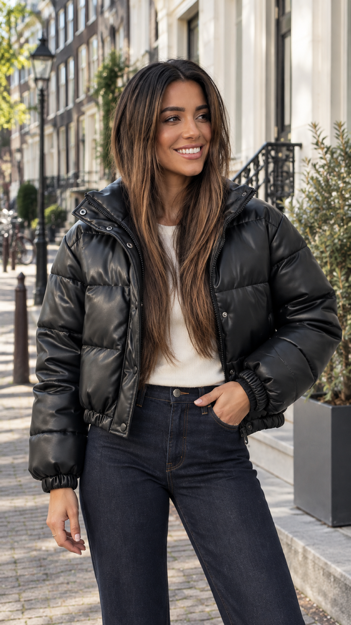 Julia Bomberjacke Schwarz – 05-ambiente-alternativo