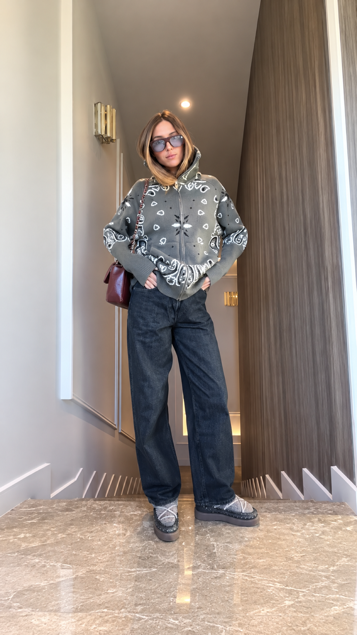 Silja Jacquard-Strickjacke mit Paisleymuster – Hellgrau